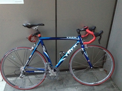 TREK トレック ロードバイク ブルー 〜2005年 TREK トレック ロードバイク ブルー 〜2005年