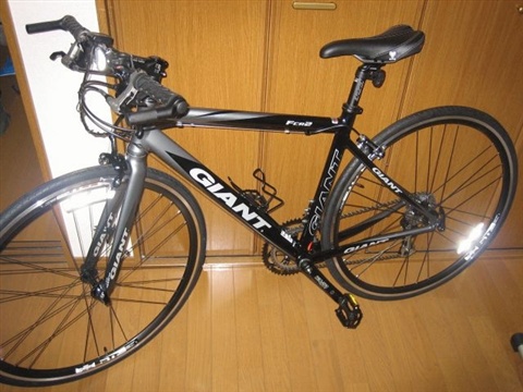 GIANT クロスバイク FCR2