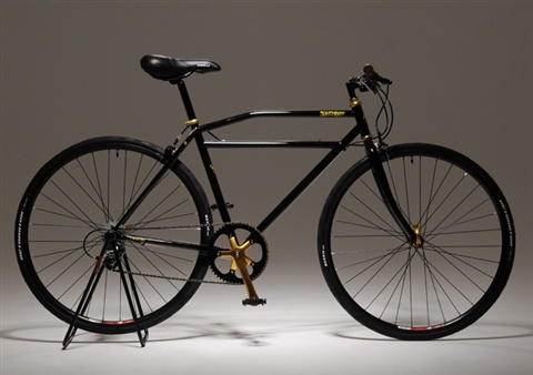 クロスバイク 黒金 人気 - 自転車
