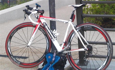 自転車盗難事件db 12年06月 12年06月11日 東京都千代田区の自転車盗難 ロードバイク Coggey Edge Fusion 白赤
